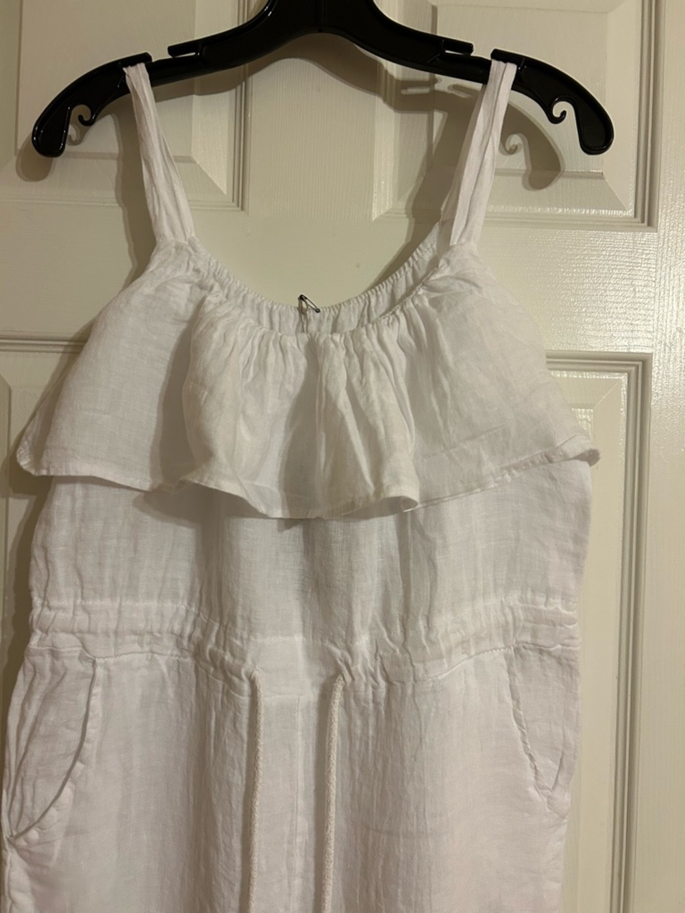Fox White Linen Ruffle - Picture 4 of 11